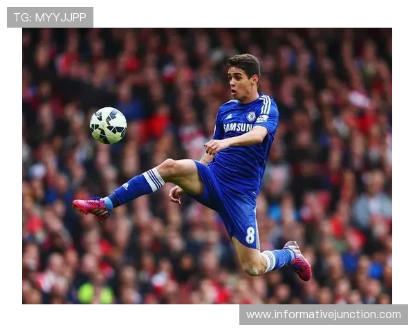 Rodri持续提升，展现中场巨星实力，逐渐成为球队核心人物